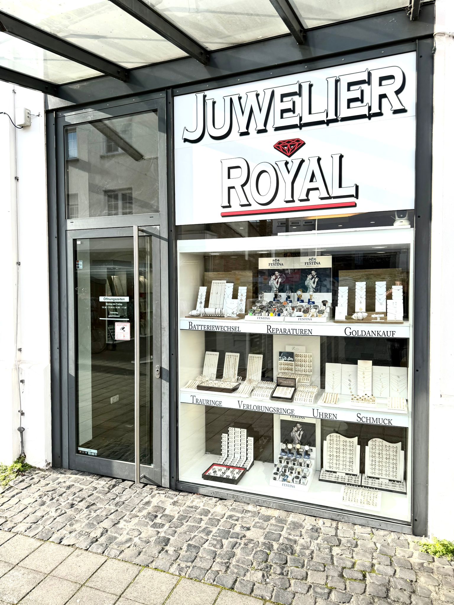 Juwelier Royal Geschäft von außen